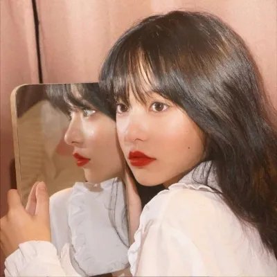 金光松美的四块石板
